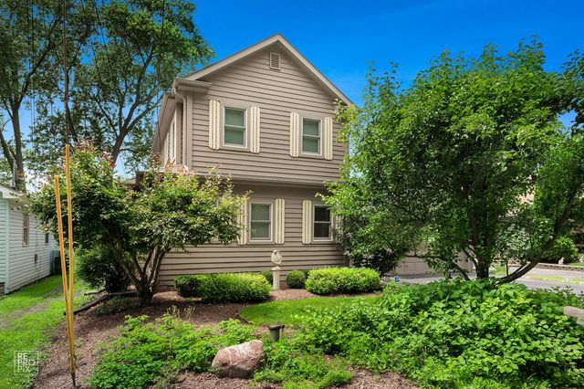 3315 S Riverdale Road, Mchenry, IL 60051