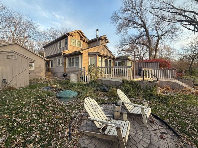 3315 S Riverdale Road, Mchenry, IL 60051