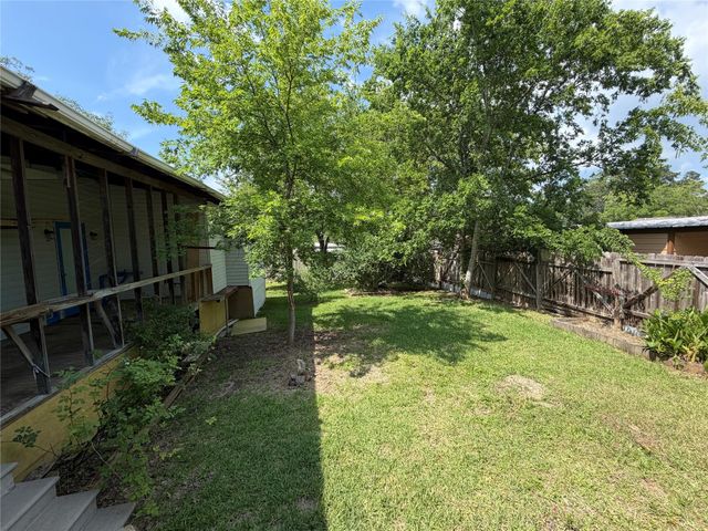 13724 Brigadier Drive, Willis, TX 77318