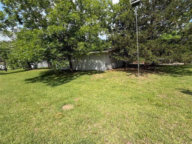 13724 Brigadier Drive, Willis, TX 77318