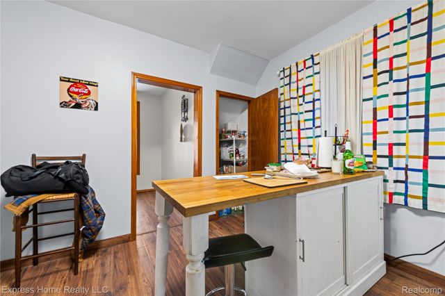 3321 Holbrook Street, Hamtramck, MI 48212