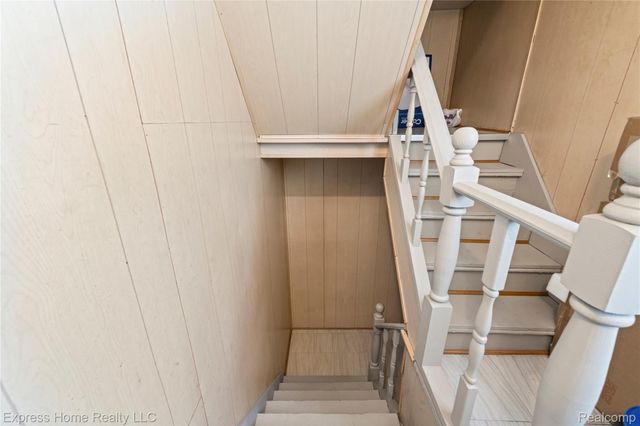 3321 Holbrook Street, Hamtramck, MI 48212