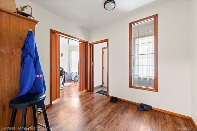 3321 Holbrook Street, Hamtramck, MI 48212