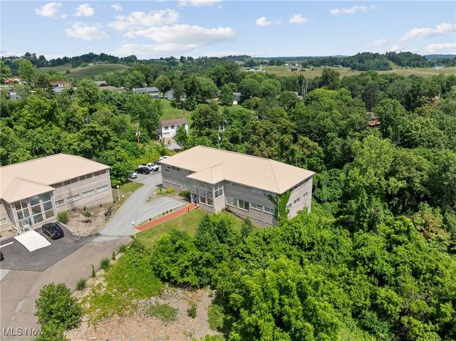 67925 Bayberry Drive, St Clairsville, OH 43950