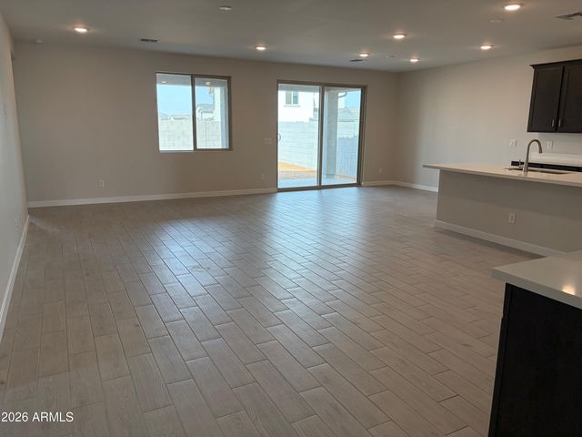 31478 N SINGING MEADOW Lane, San Tan Valley, AZ 85143