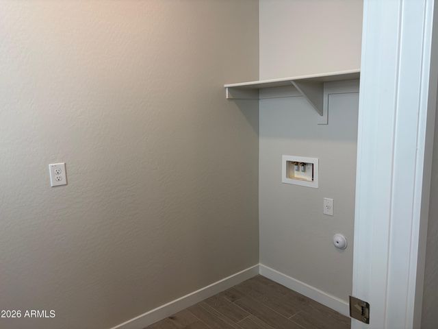 31478 N SINGING MEADOW Lane, San Tan Valley, AZ 85143