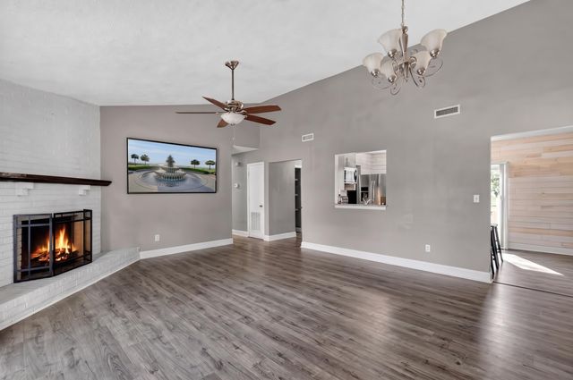 105 Ewell Court, Summerville, SC 29486