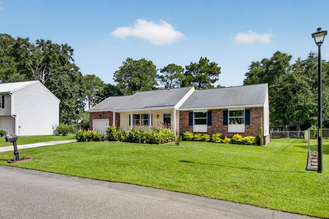 105 Ewell Court, Summerville, SC 29486