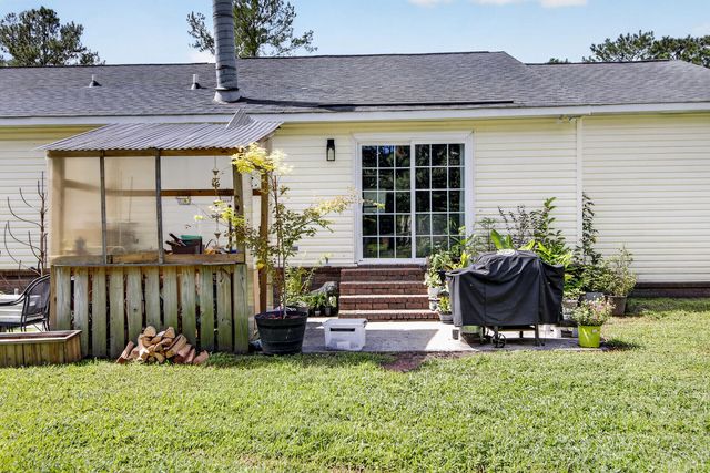 105 Ewell Court, Summerville, SC 29486