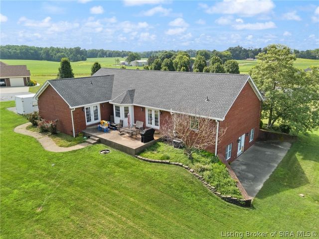 3713 Kayla Court NE, Corydon, IN 47112