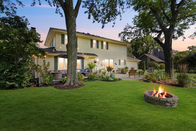 4 Greenwood COURT, Wind Point, WI 53402