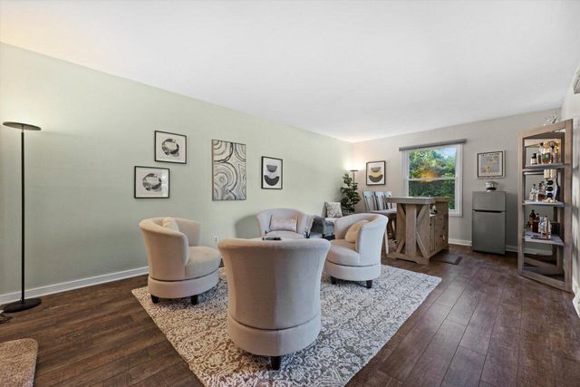 4 Greenwood COURT, Wind Point, WI 53402
