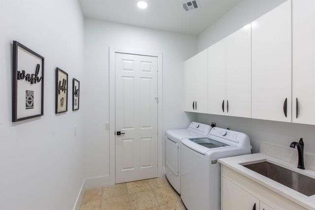 2443 Players Court, Wellington, FL 33414