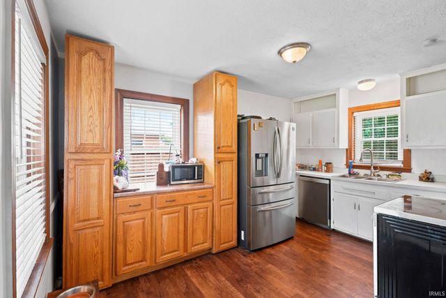 1415 Sweetser Avenue, Evansville, IN 47714