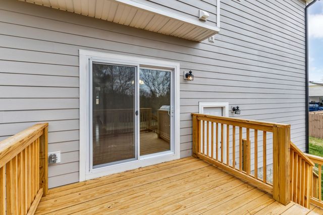 209 Luna Dr, Nashville, TN 37211