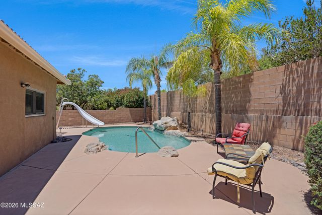 502 W Flaxen Drive, Oro Valley, AZ 85755