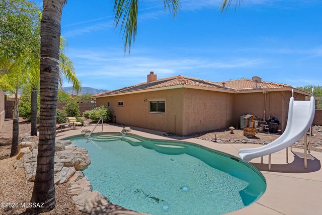 502 W Flaxen Drive, Oro Valley, AZ 85755