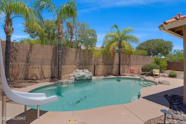 502 W Flaxen Drive, Oro Valley, AZ 85755