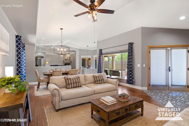 502 W Flaxen Drive, Oro Valley, AZ 85755
