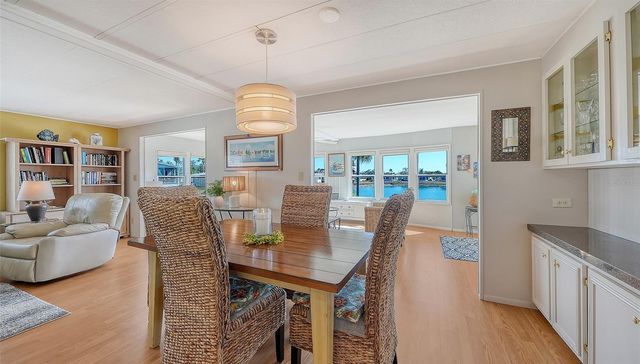 522 VIA VENETO, Venice, FL 34285