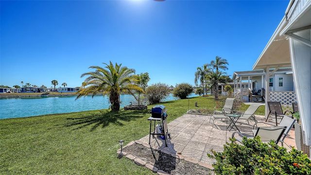 522 VIA VENETO, Venice, FL 34285