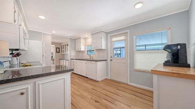 522 VIA VENETO, Venice, FL 34285