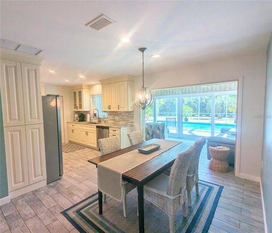 3070 GULF GATE DRIVE, Sarasota, FL 34231