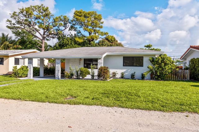 699 NE 40th Street, Oakland Park, FL 33334