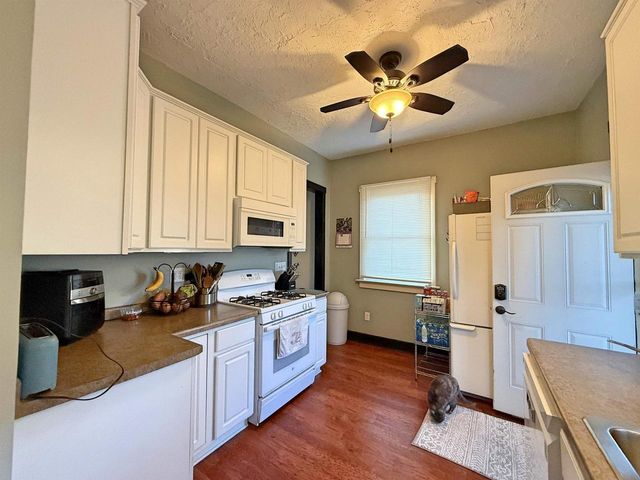 236 N Washington Street, Janesville, WI 53548