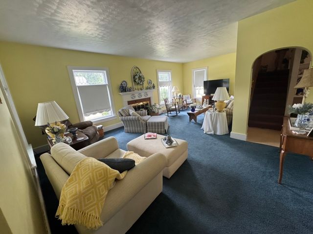 401 W 10th Street, Sterling, IL 61081