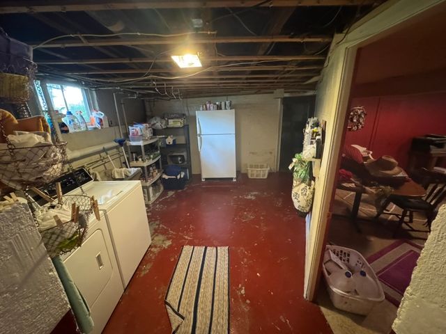 401 W 10th Street, Sterling, IL 61081