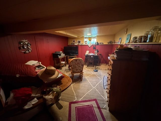 401 W 10th Street, Sterling, IL 61081