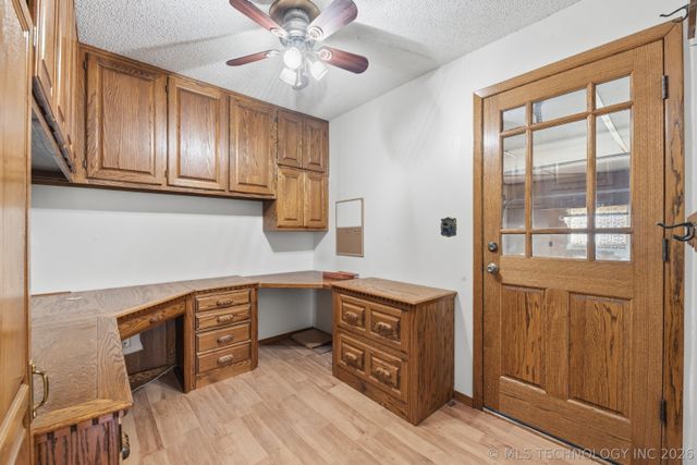 518 Fox Run Court, Mannford, OK 74044