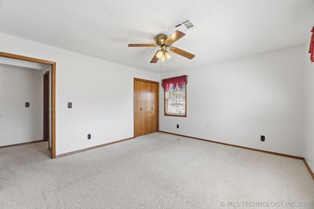 518 Fox Run Court, Mannford, OK 74044