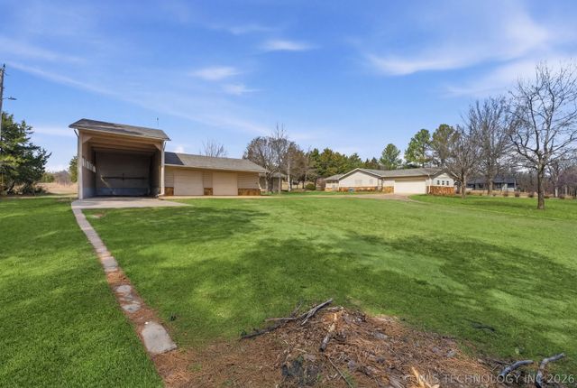 518 Fox Run Court, Mannford, OK 74044
