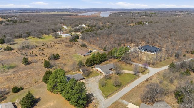 518 Fox Run Court, Mannford, OK 74044