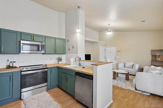 3850 Strawberry Field Grove F, Colorado Springs, CO 80906