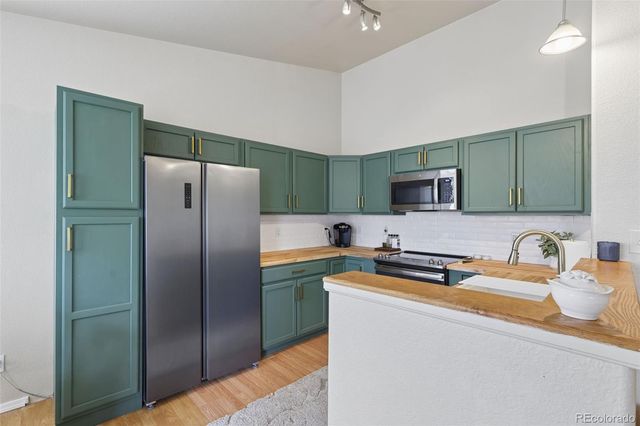 3850 Strawberry Field Grove F, Colorado Springs, CO 80906