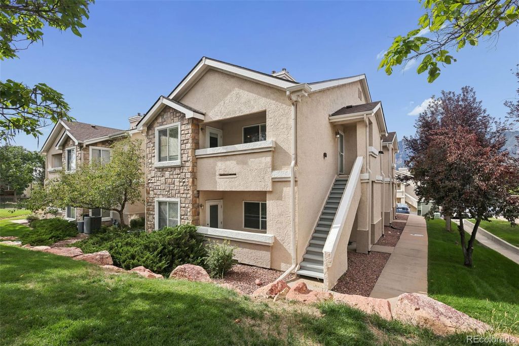 3850 Strawberry Field Grove F, Colorado Springs, CO 80906