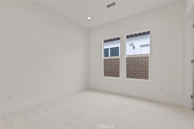 30041 N Avenida Sierra Madre, Valencia, CA 91354