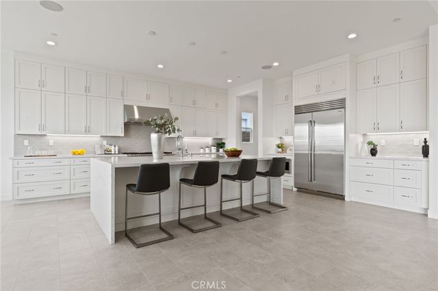 30041 N Avenida Sierra Madre, Valencia, CA 91354