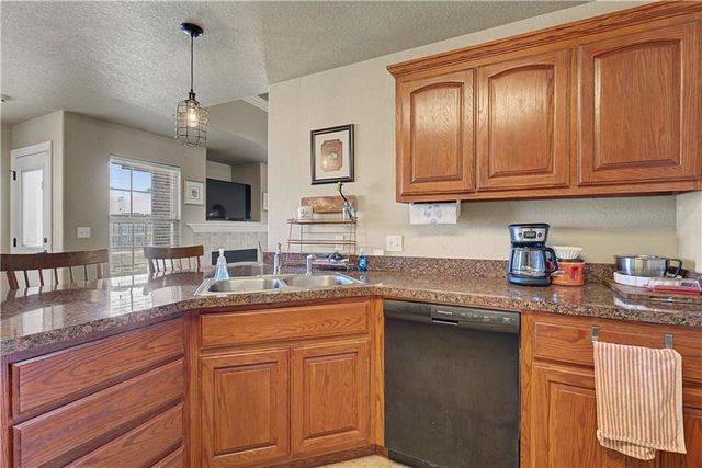 706 Sedgwick Drive, Prairie Grove, AR 72753