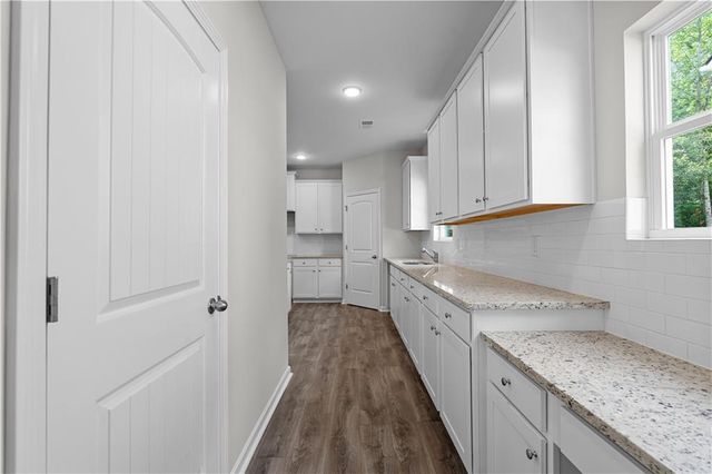 489 Charleston Place, Villa Rica, GA 30180