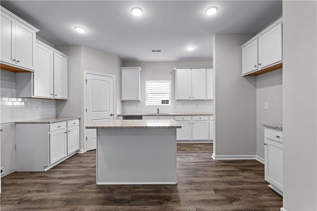 489 Charleston Place, Villa Rica, GA 30180