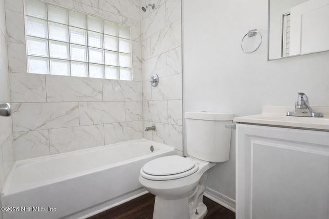 8726 MONROE Avenue, Jacksonville, FL 32208