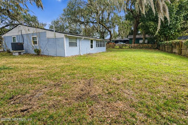 8726 MONROE Avenue, Jacksonville, FL 32208