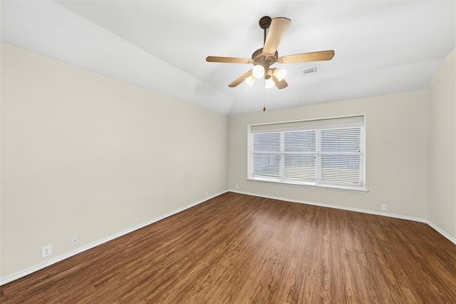 2718 Darby Brook Drive, Fresno, TX 77545