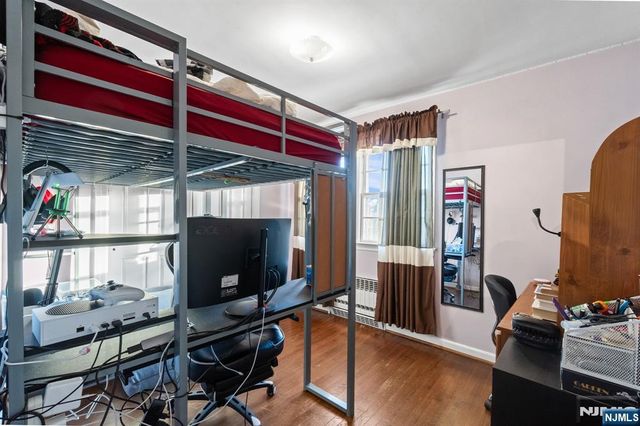 403 Hazlitt Avenue, Leonia, NJ 07605