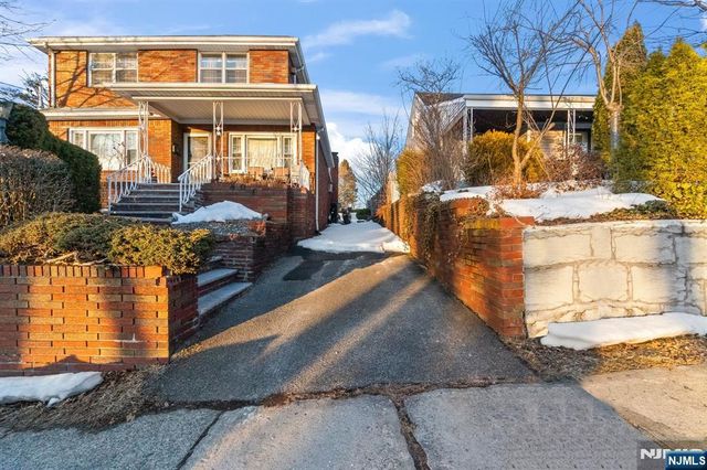 403 Hazlitt Avenue, Leonia, NJ 07605