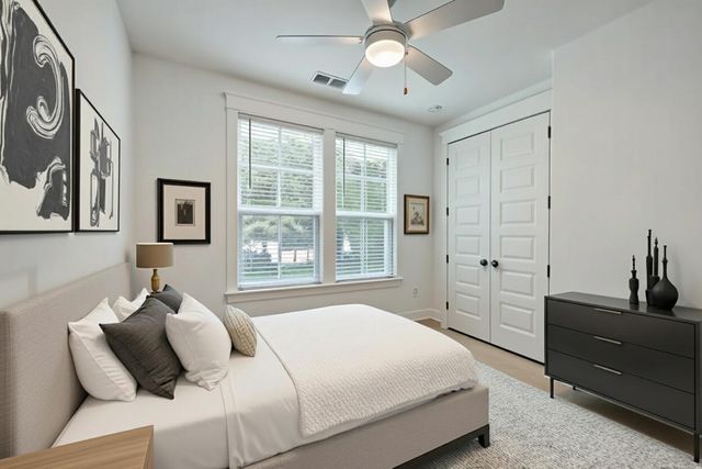 1032 Avenue Of Oaks, Charleston, SC 29407